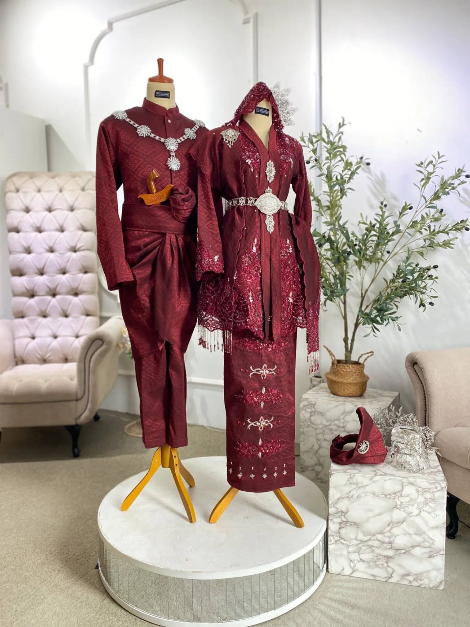 Adinda Wedding Set – Timeless Maroon Kebaya & Kot Raihan Suit for Couples