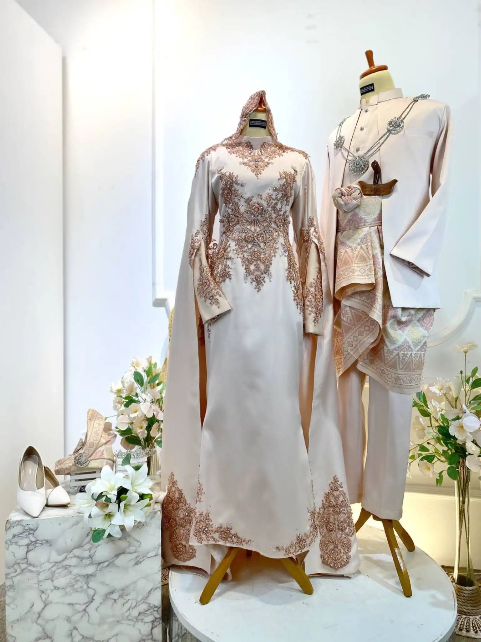 JESLINA - Baju Sanding Peach Champagne Wedding Dress with Long Medieval Sleeve