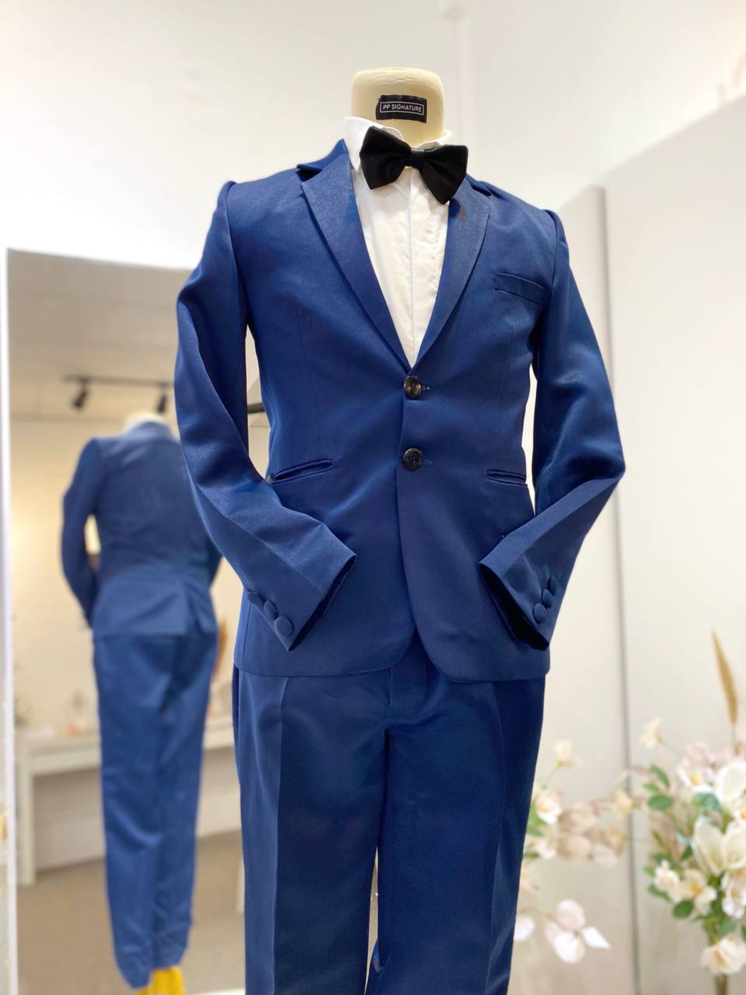 NAVY BLUE 2-Navy Blue 2-Piece Wedding Suit with Notch Lapel-groom suit-custom wedding suit-rent tuxedo-groom suit rental-custom wedding suit design-plus size wedding suits-sewa baju pengantin lelaki-butik baju pengantin lelaki-baju pengantin lelaki moden-baju sanding moden-baju dinner lelaki