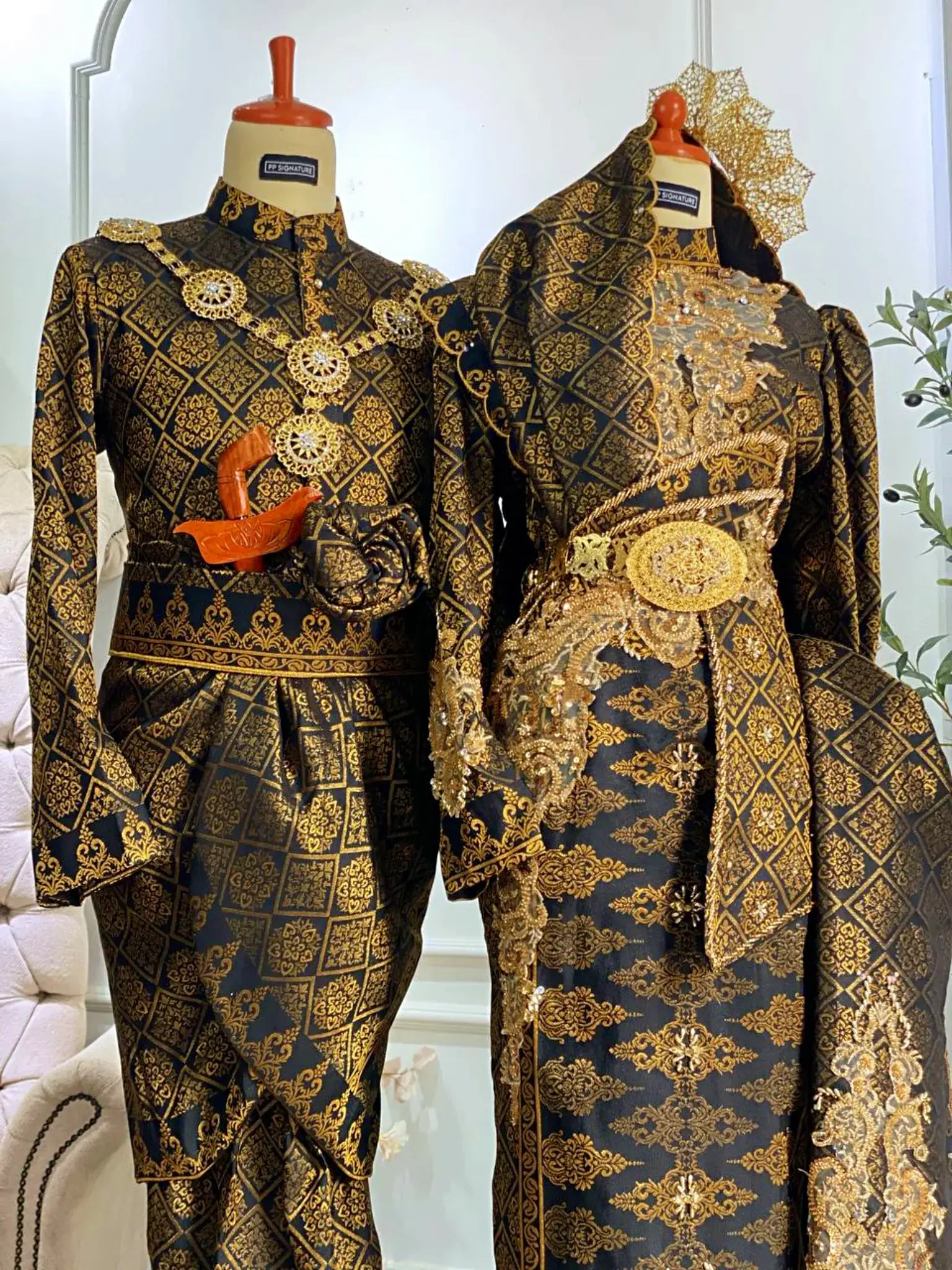 Primadona Black & Gold Songket Wedding Set – Luxury Malay Bridal & Groom Attire