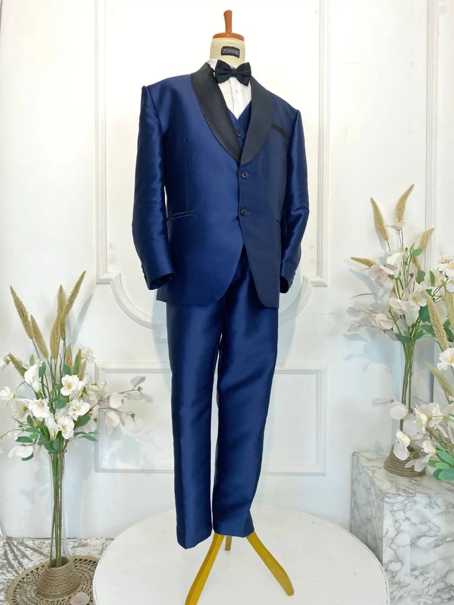 wedding tuxedo-navy blue wedding tuxedo-pakej perkahwinan-baju pengantin lelaki-baju sanding lelaki-wedding suits-butik pengantin kajang-butik pengantin pp signature-planet pengantin