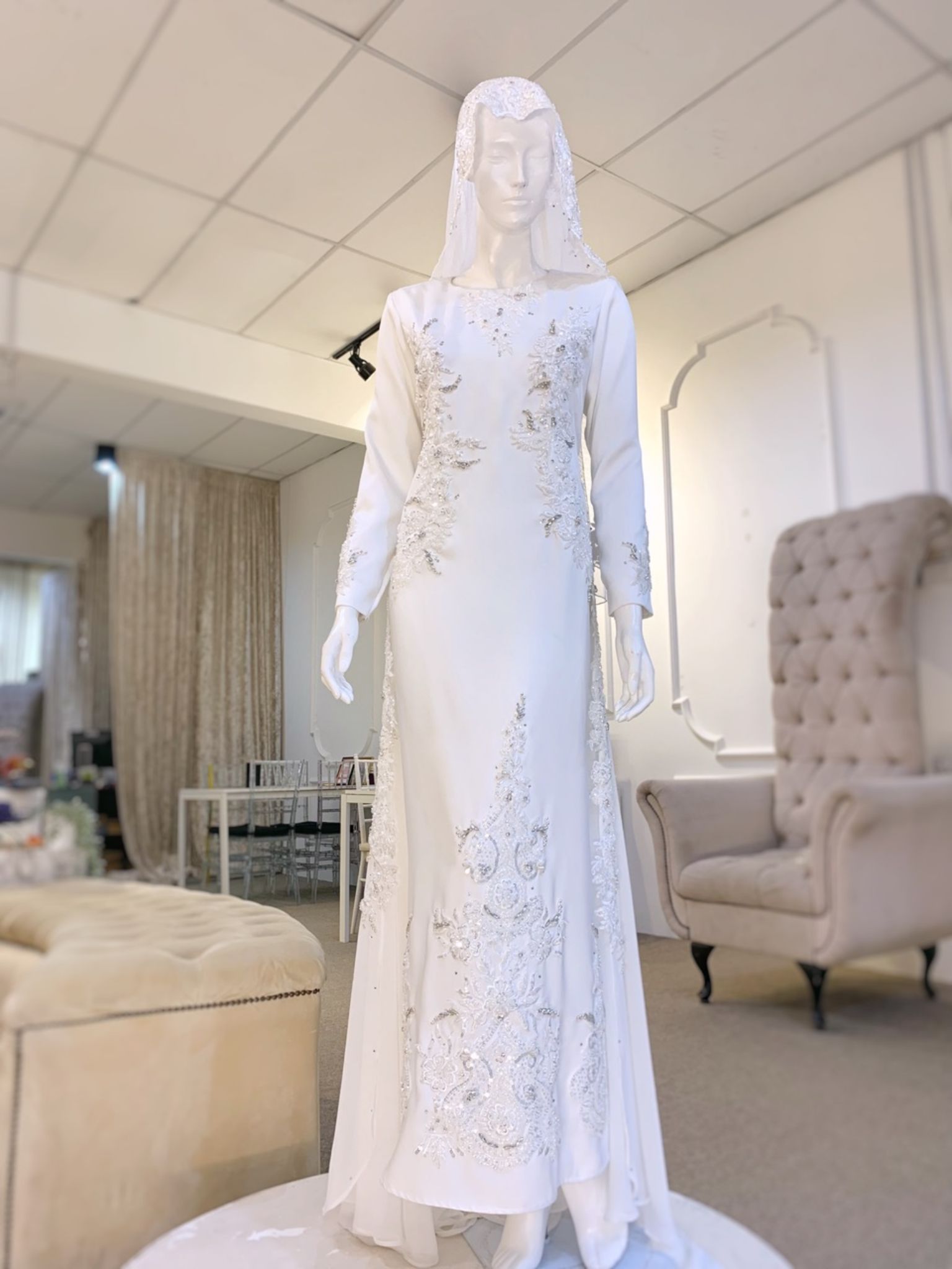 White Nikah Dress for Bride Online in Dubai | SALWAR MAHAL