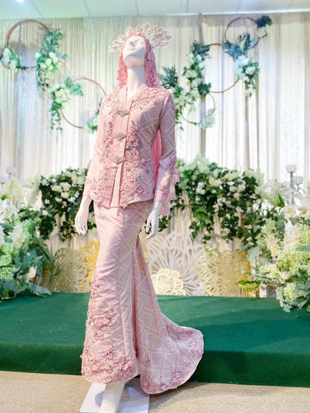 Sewa Baju Sanding | Baju Kebaya Songket Pink - HANG LI PO | PP Signature